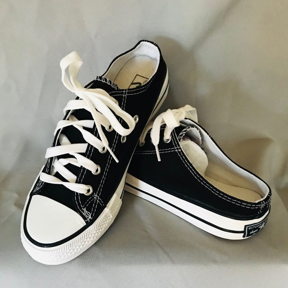 Sporty Canvas Lace Up Slides Size 7 1/2 - Picture 2 of 4